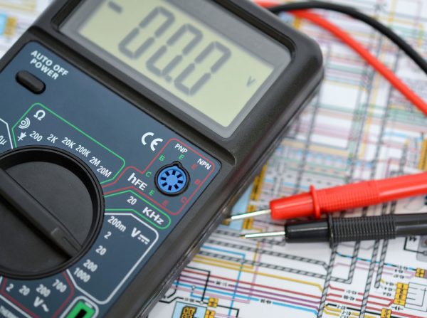 Capacitor Leakage Tester: What Is It and How It Works?