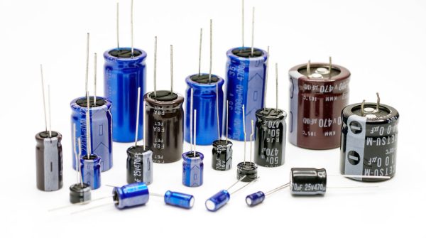 Do Capacitors Have Polarity How Will You Tell