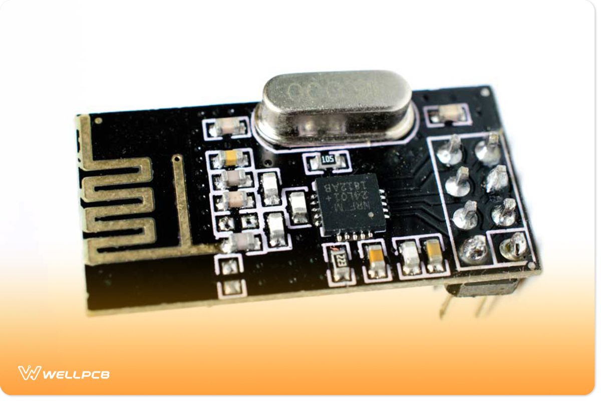 A transceiver chip