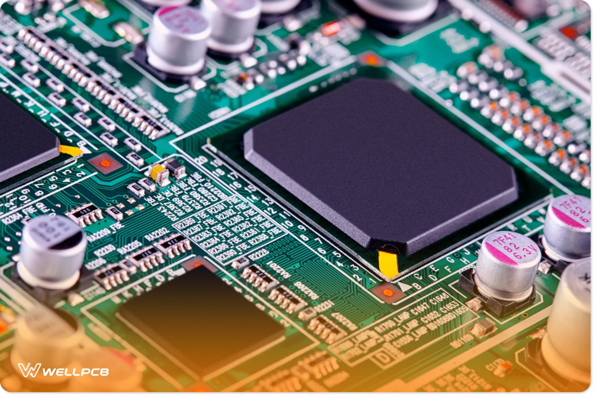 Electronic circuit board with electronic components