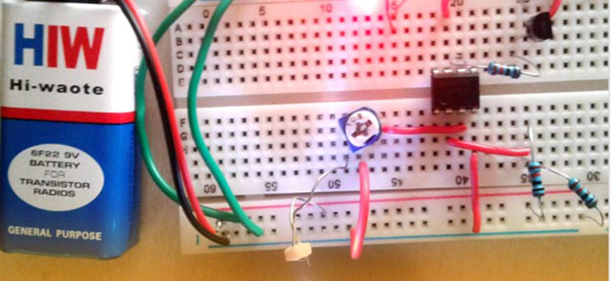  Implemented Photo of the Light Detector Circuit using Wheatstone bridge