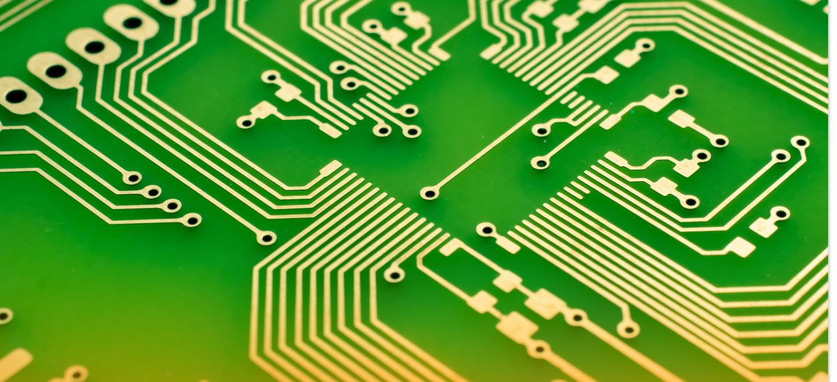 PCB layout tracks