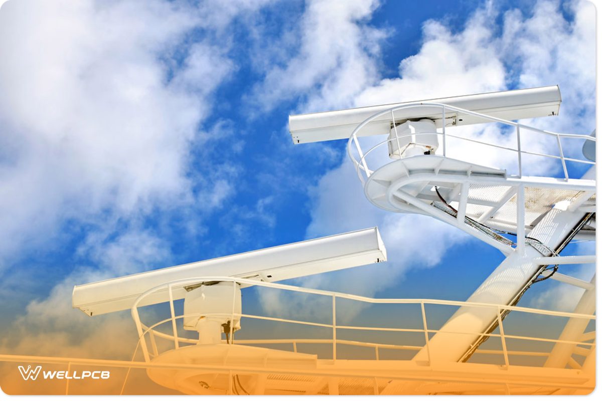 Radar systems on the mast of a large ship