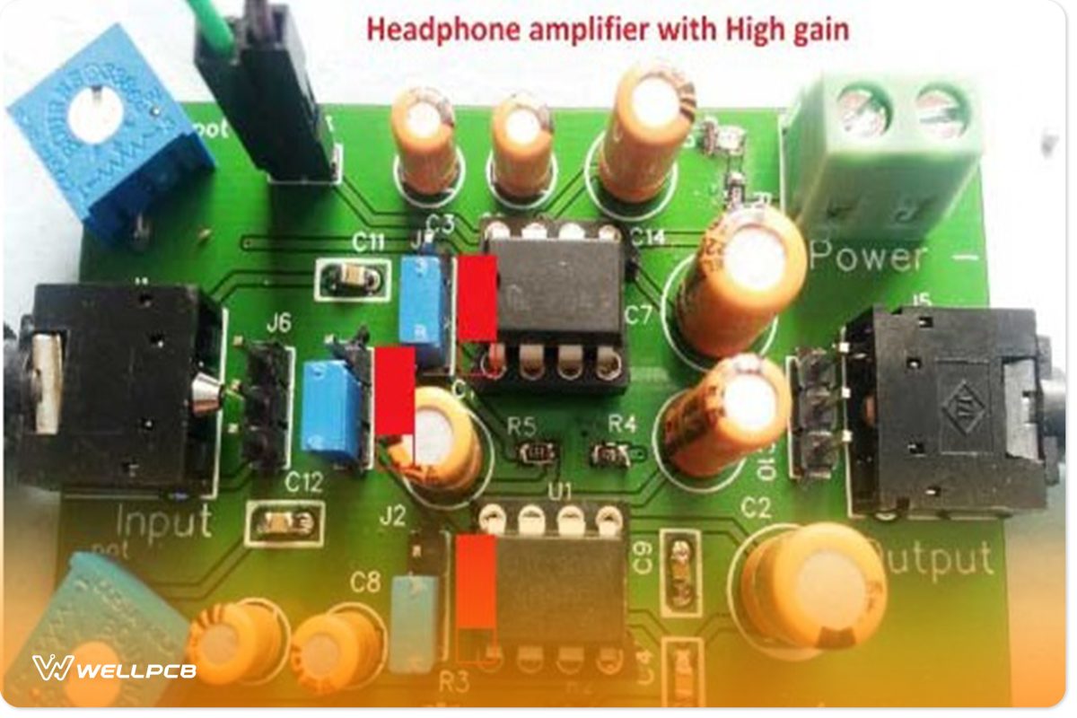 headphone amplifier with high gain